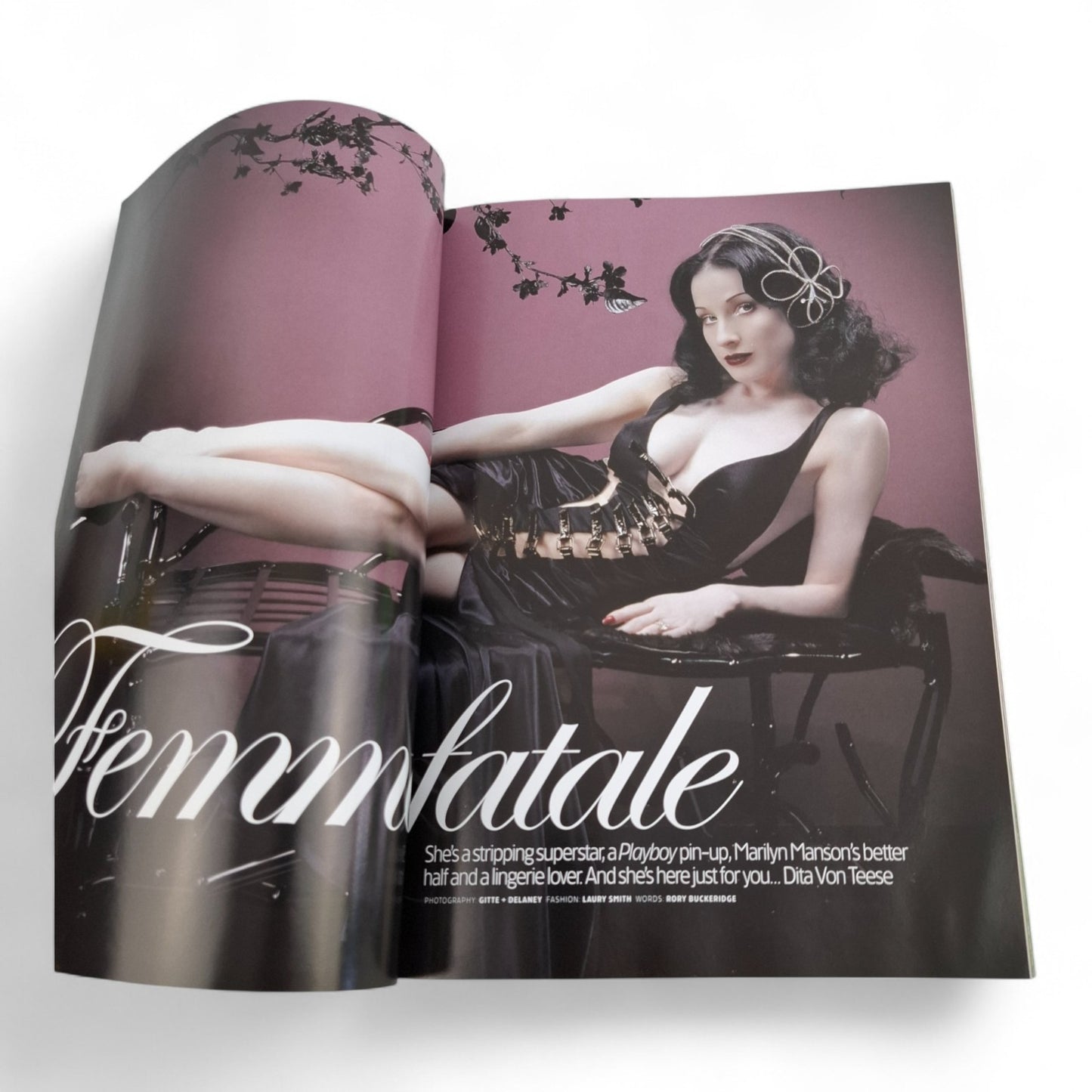FHM Collections Magazine U.K Autum Winter 2004 / 2005 Dita Von Tesse