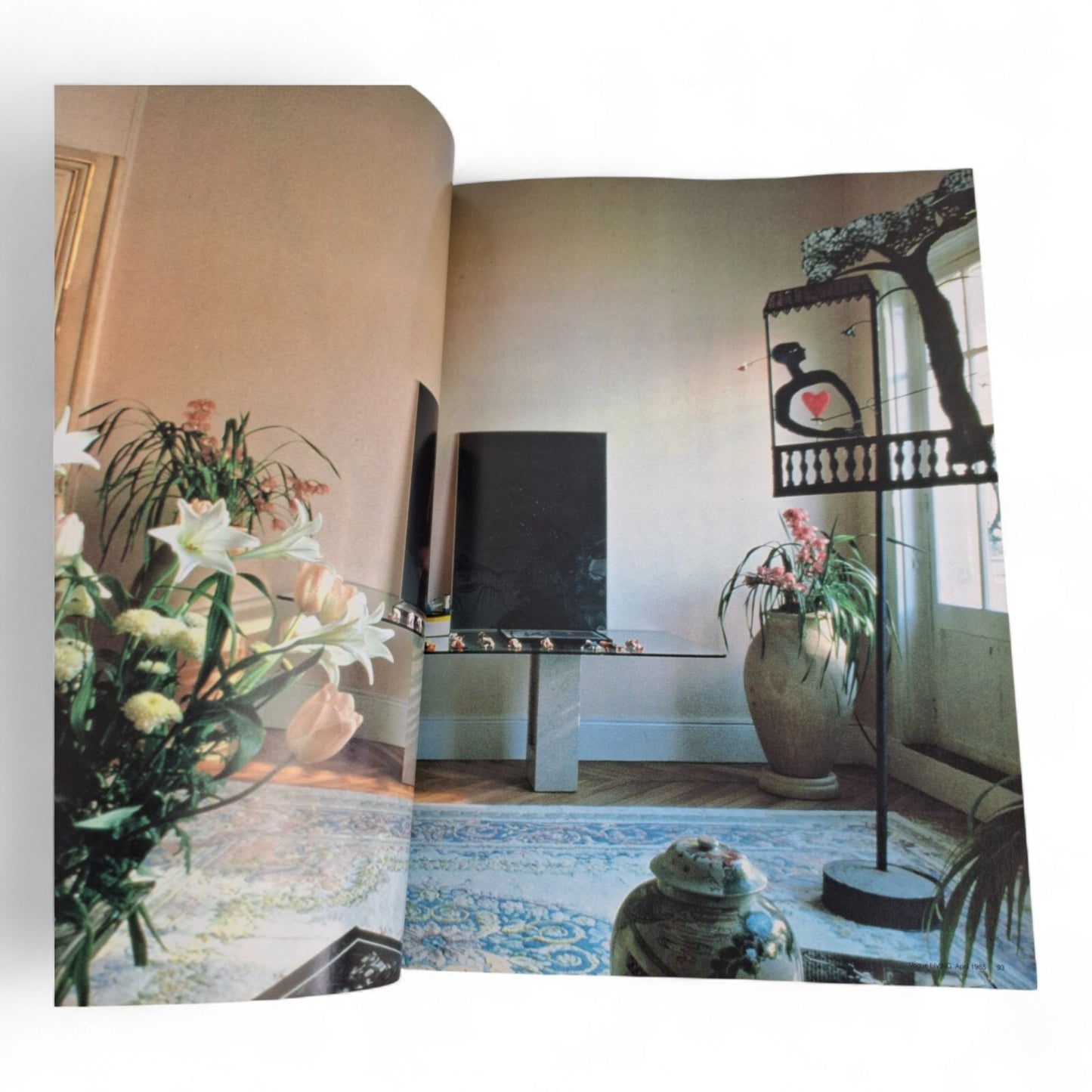 Vintage Vogue Living Australia Magazine - April No. 3 1985