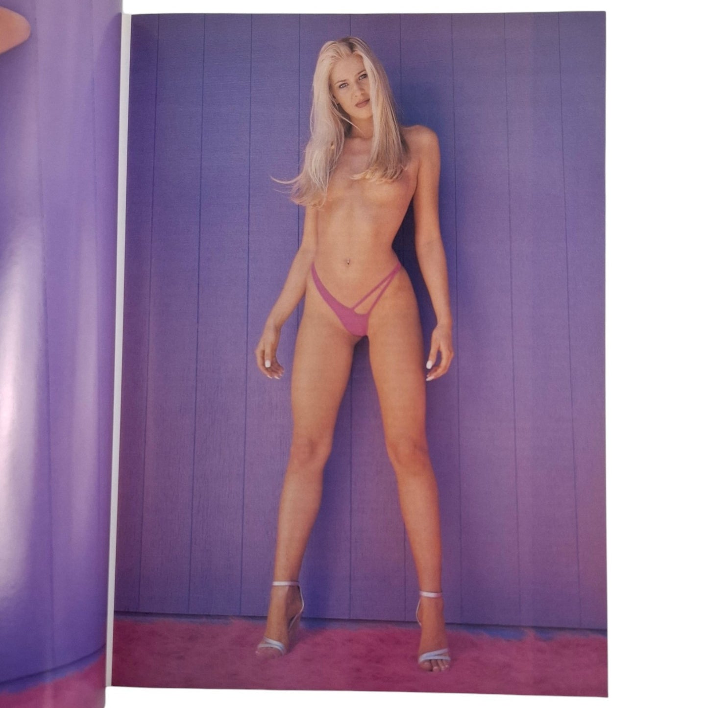 PERFECT 10 Magazine All Natural October November 1999 Carrie Reed