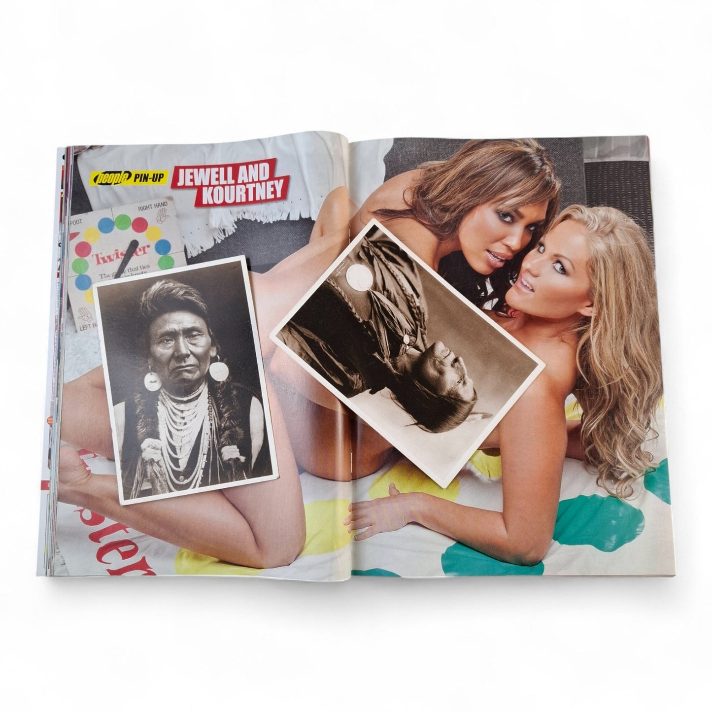 Australian People Magazine August 2012 Kourtney Summers / Jewell