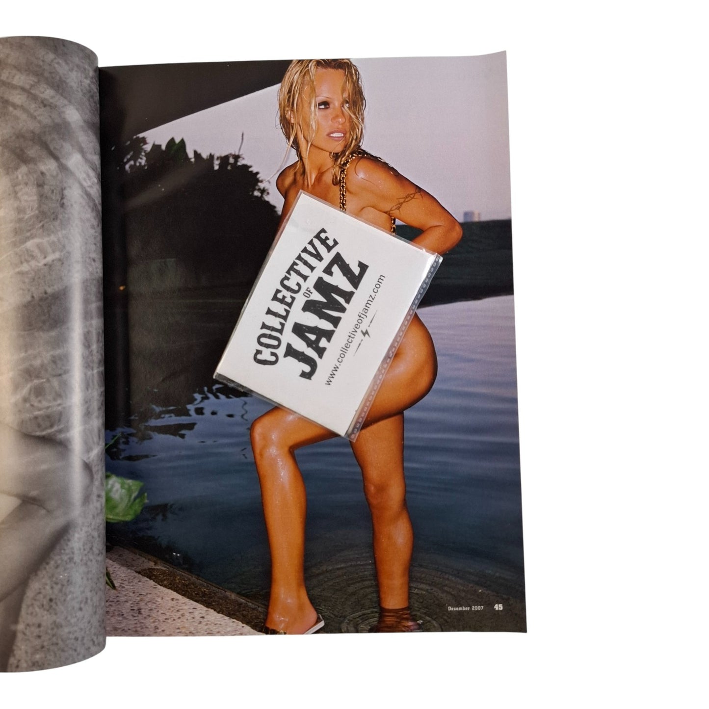 Playboy Magazine Germany December 2007 Pamela Anderson / Alexandra Salai