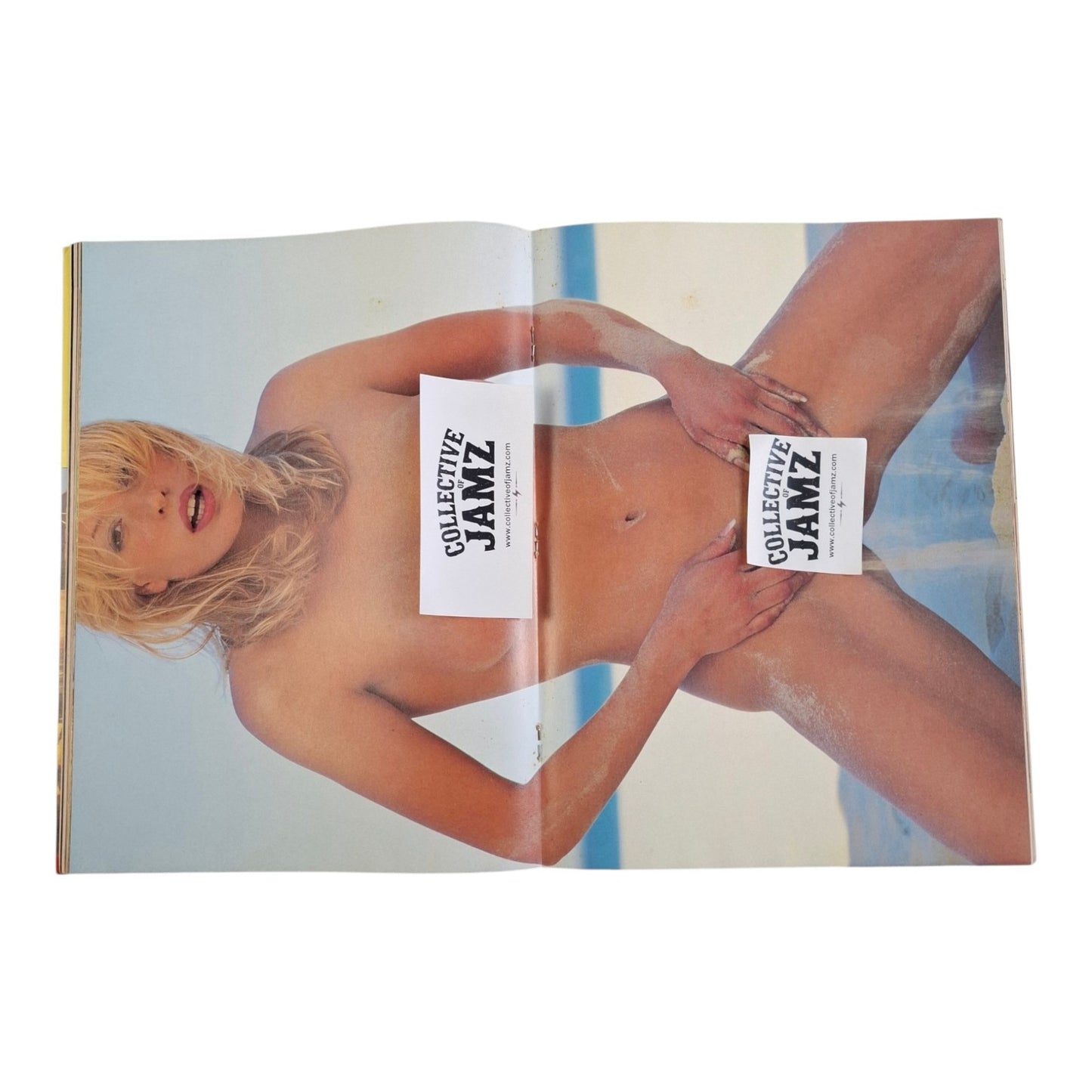 Australian Penthouse Magazine April 1995 Rowena Leigh / Natasha Lister