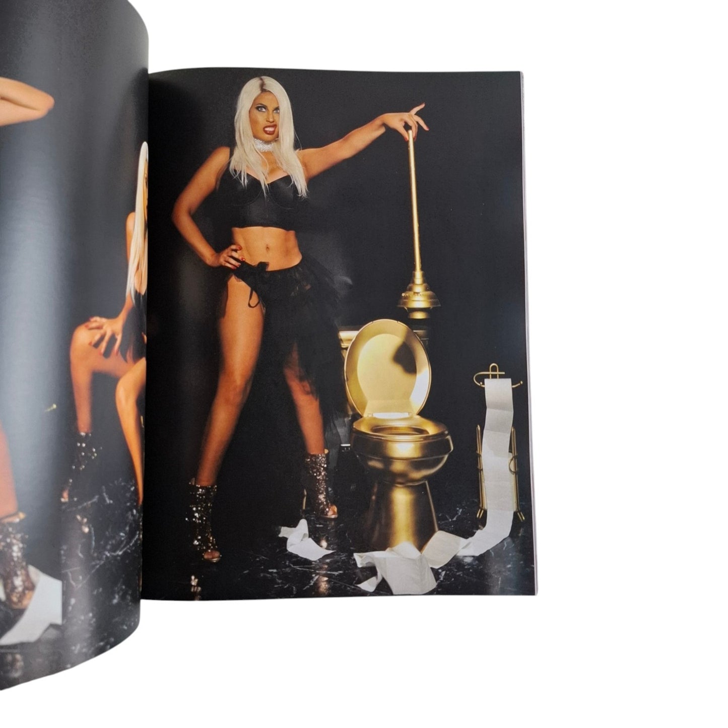 AVN September 2020 Issue 452 Bridgette B With Camstar Magazine insert