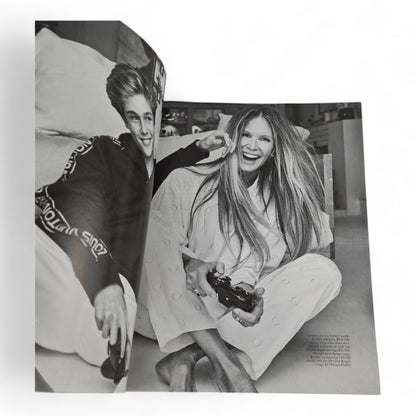 VOGUE AUSTRALIA Magazine - August 2019 - Elle MacPherson Cover