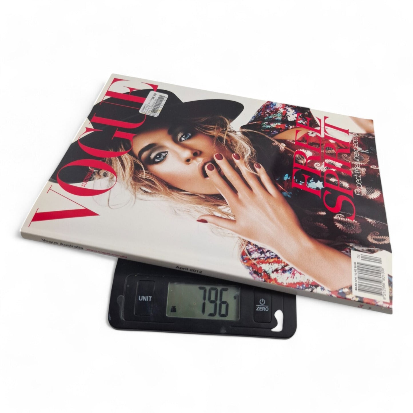 Vogue Australia Magazine April 2012 Julis Frauche Cover EXCELLENT COMPLETE