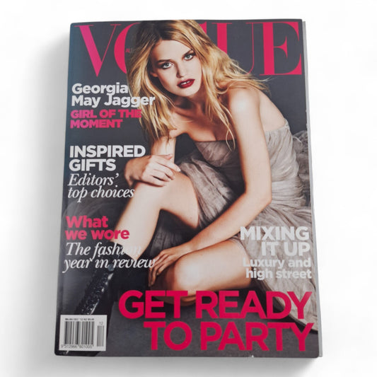 Vogue Australia Magazine December 2010 Georgia May Jagger Cover EXCELLENT