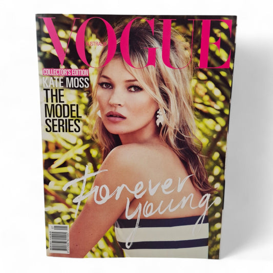 Vogue Australia Magazine - July 2013 - Kate Moss Cover