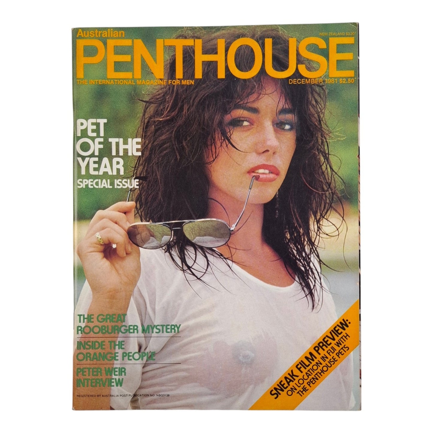 Australian Penthouse Magazine December 1981 Helen Brown / Connie Hadden