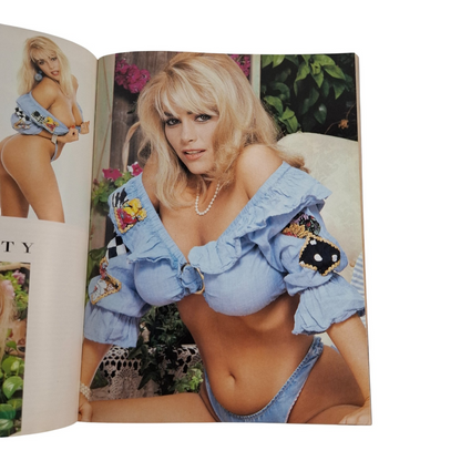 AUSTRALIAN PENTHOUSE Magazine March 1994 Sandi Alexander / Destiny