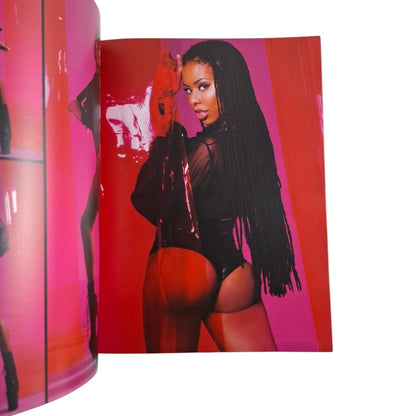 AVN November 2020 Issue 454 Kira Noir With Camstar Magazine insert