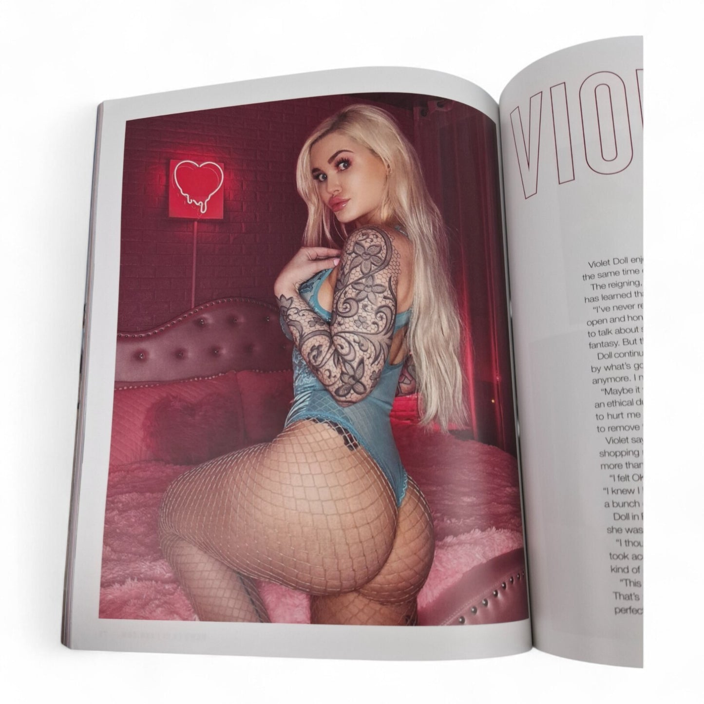 AVN January 2021 Issue 456 Kira Noir Skyler Lo Camstar Magazine