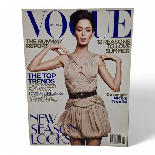 Vogue Australia February 2010 Nicole Trunfio, Carmen Kass, Aaron Taylor Johnson