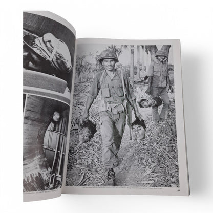 Penthouse Photo World - August September 1976 - Men's Magazine