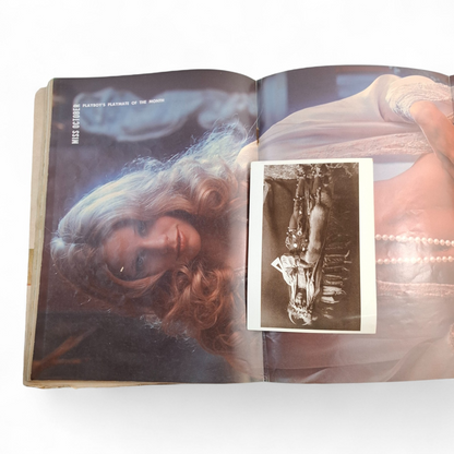 Vintage Playboy Magazine October 1975 - Jill De Vries