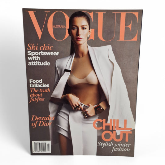 Vogue Australia Magazine July 2011 Gisele Bundchen Mary Kate & Ashley Olsen