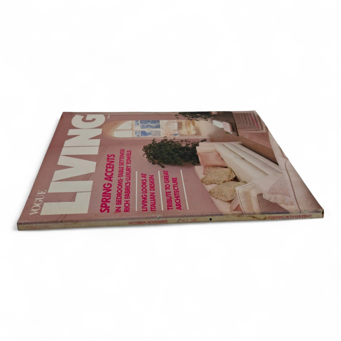 Vintage Vogue Living Australia Magazine - October / November No. 5 1982