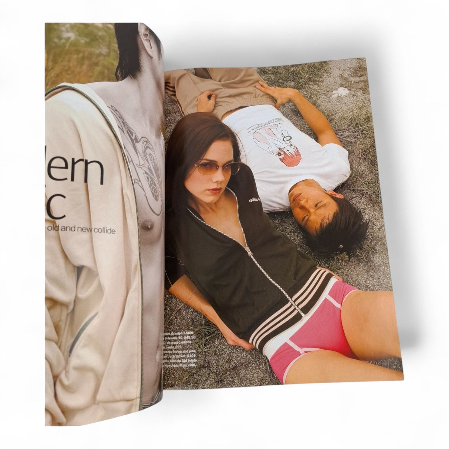 FHM Singapore Magazine - Halle Berry #65 March 2004