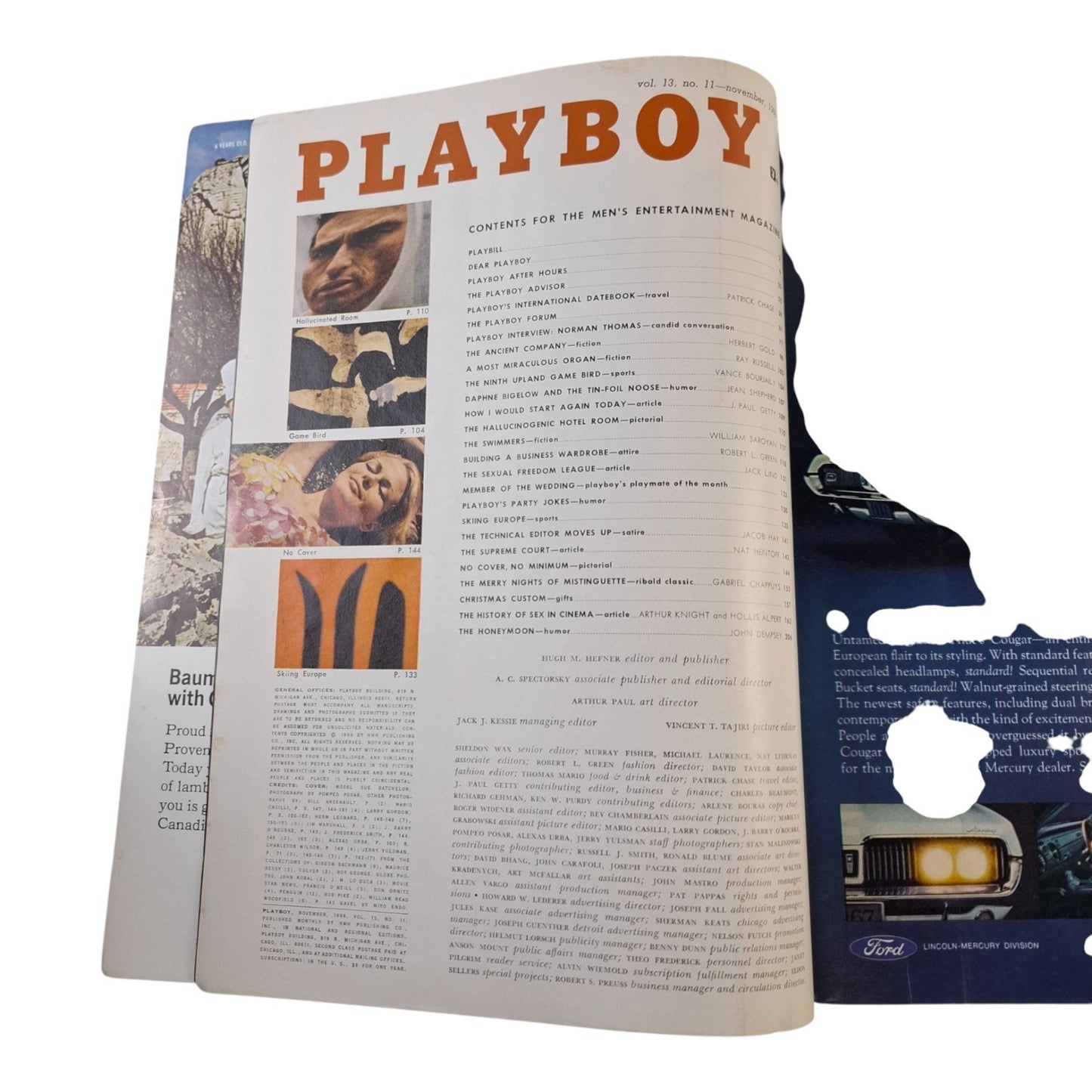 Playboy MAGAZINE November 1966 Sue Batchelor / Lisa Baker NO C/F