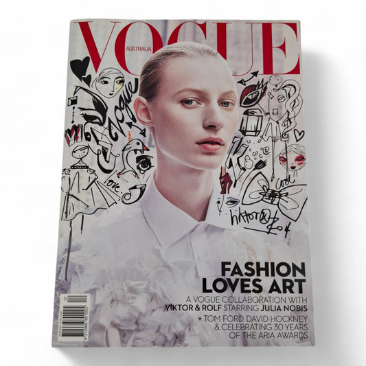 Vogue Australia Magazine - December 2016 - Julia Nobis Cover