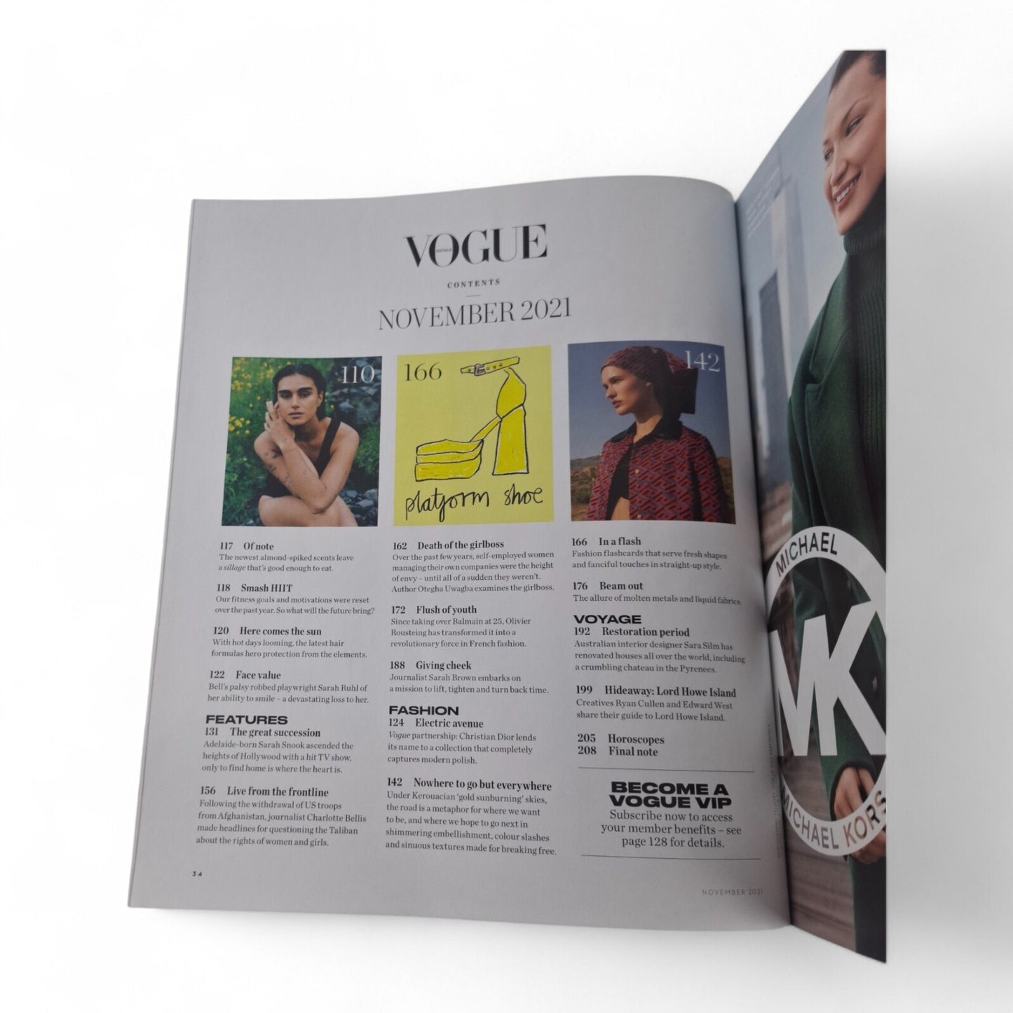 Vogue Australia Magazine November 2021 Sarah Snook Cover COMPLETE EXCELLENT