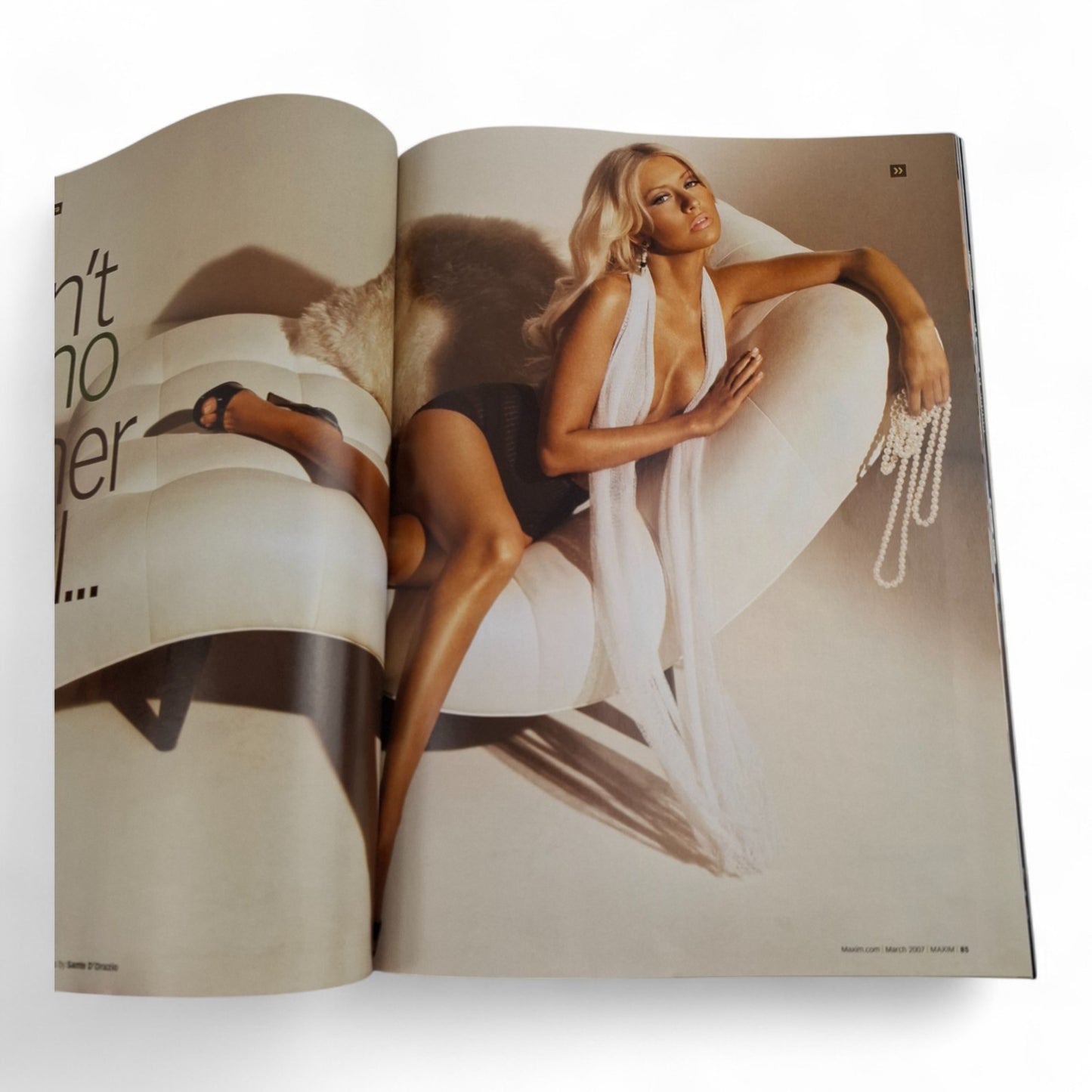 Maxim Magazine March 2007 Issue 111 Xtina Christina Aguilera Pop Icon Lingerie