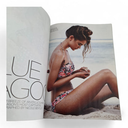 Vogue Australia Magazine - November 2011 Alina Baikova Cover