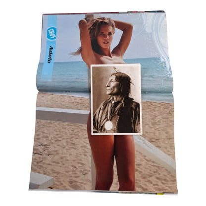 The Picture Magazine #1357 October 2014 Leonora