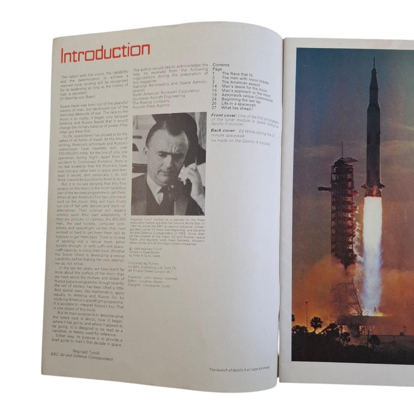 Moonslaught Magazine The Full Story Of Man's Race To The Moon : Reginald Turnill