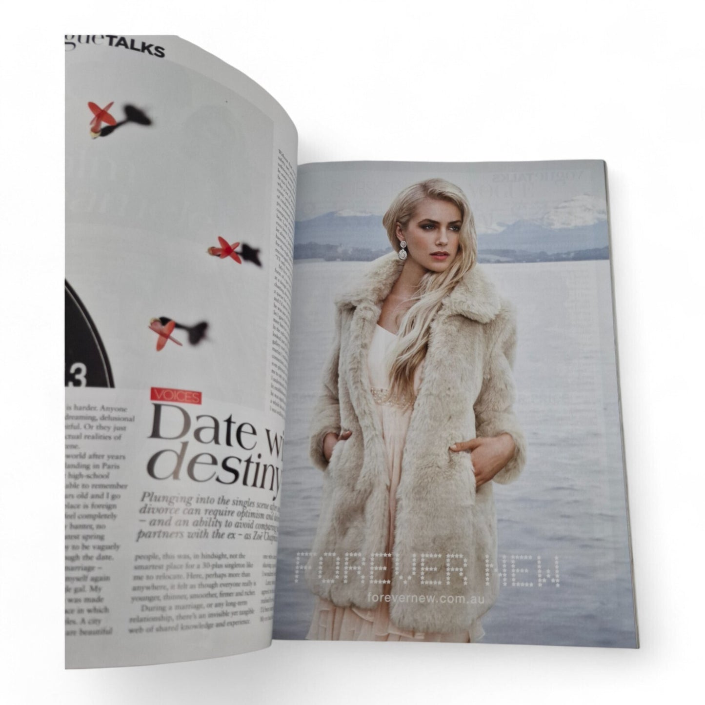 Vogue Australia Magazine April 2012 Julis Frauche Cover EXCELLENT COMPLETE