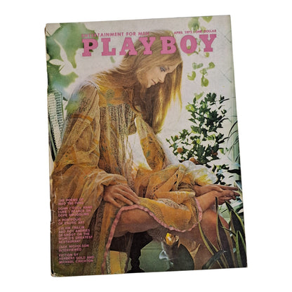 PLAYBOY Magazine April 1972 Rosie Holotik / Vicki Peters