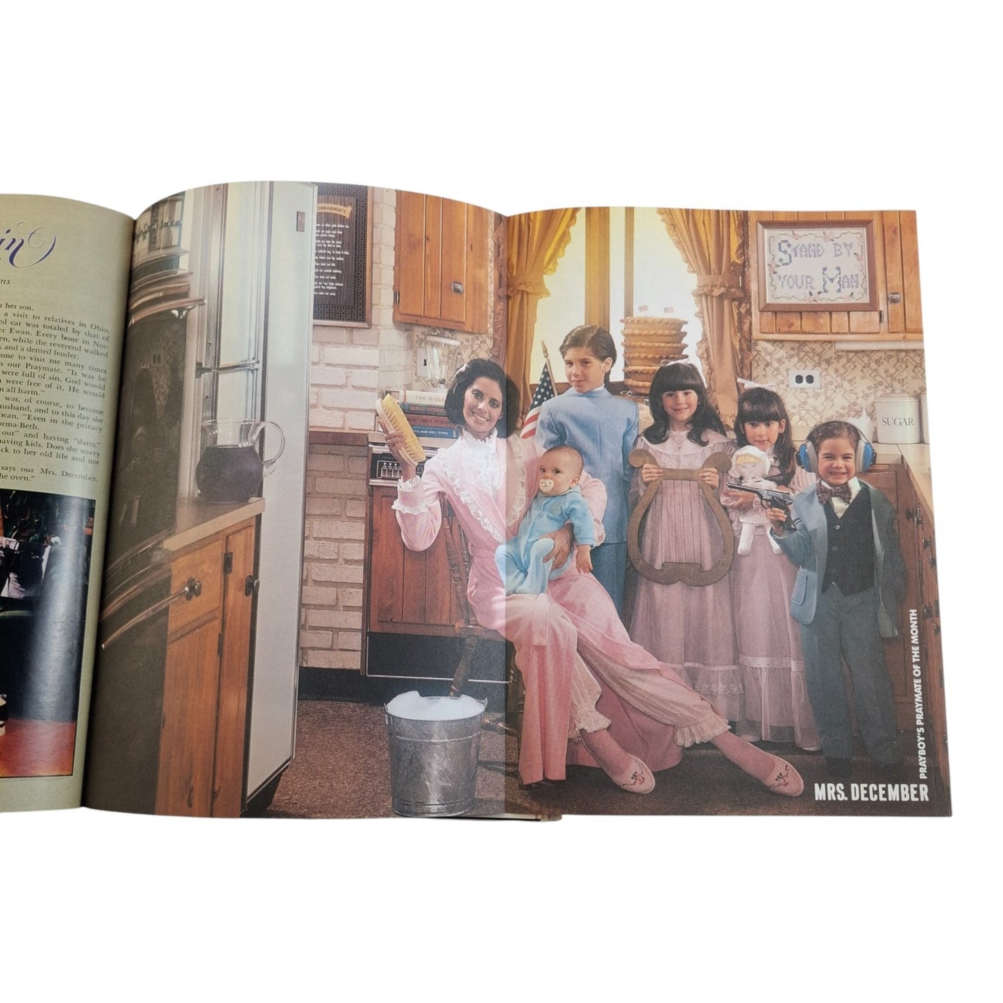 Playboy Magazine December 1981 Bernadette Peters / Patricia Farinelli