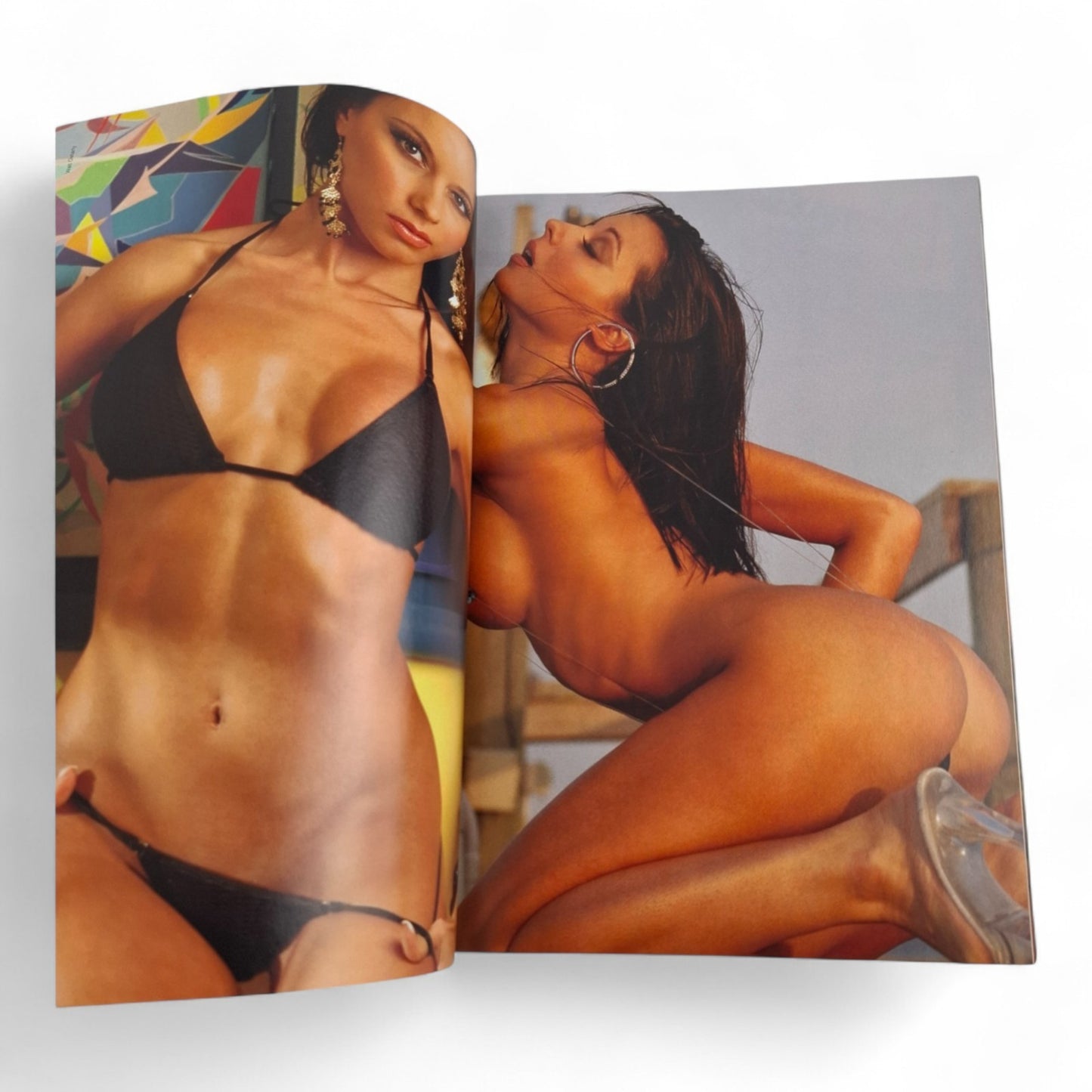American Curves Magazine # 25 June 2006 Annik Nayler